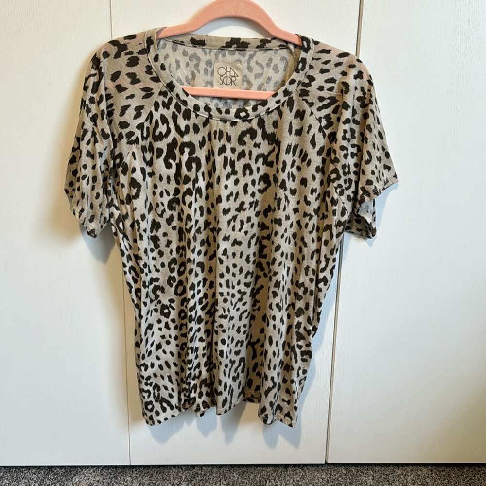 Chaser Leopard Print T XL EUC